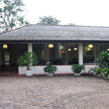 Sigiriya Rest House Exterior foto